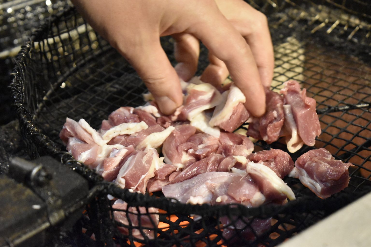 純粋軍鶏(軍鶏血100%)天領軍鶏を取り寄せ軍鶏料理してみた 神戸三宮の地鶏安東 地鶏安東 地鶏割烹料理店